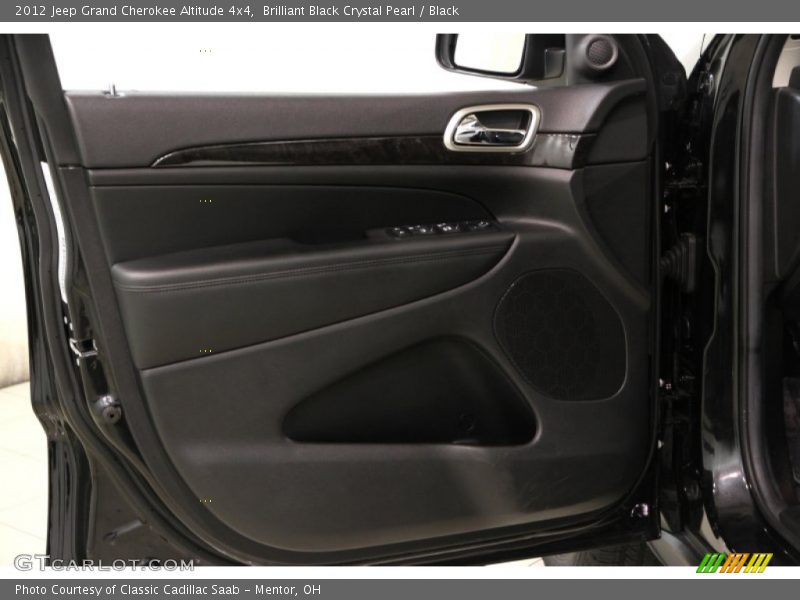 Brilliant Black Crystal Pearl / Black 2012 Jeep Grand Cherokee Altitude 4x4