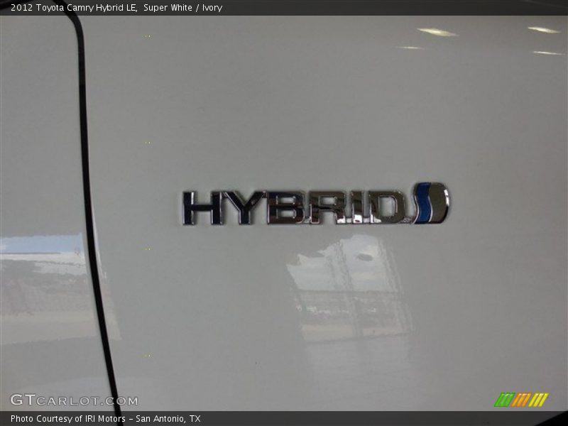 Super White / Ivory 2012 Toyota Camry Hybrid LE