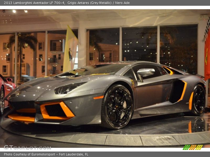Grigio Antares (Grey Metallic) / Nero Ade 2013 Lamborghini Aventador LP 700-4
