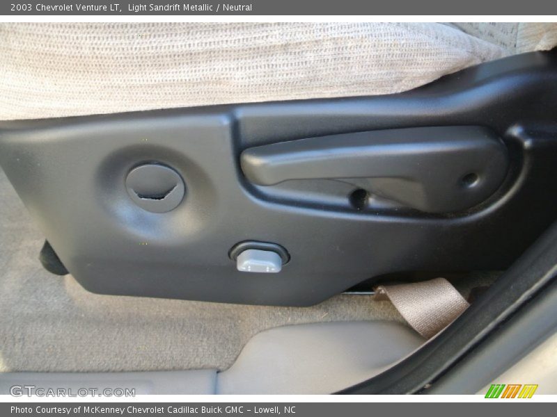 Light Sandrift Metallic / Neutral 2003 Chevrolet Venture LT
