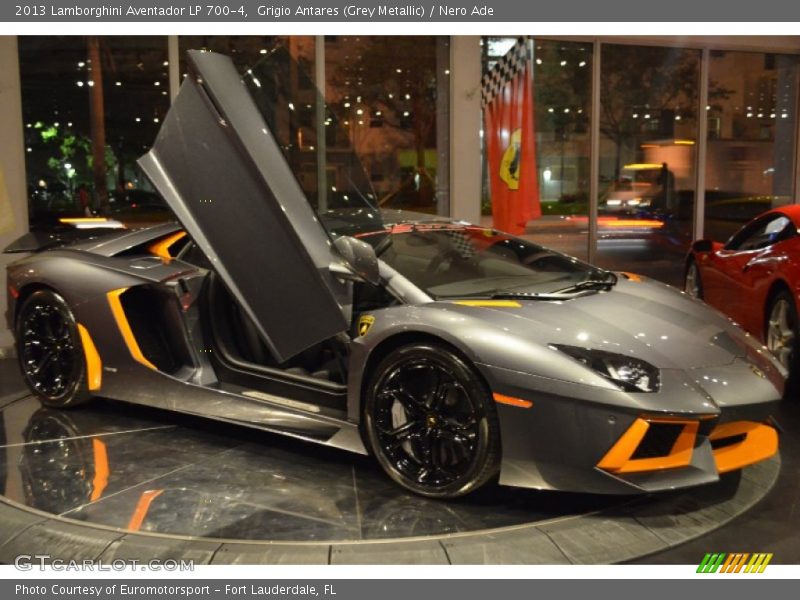 Grigio Antares (Grey Metallic) / Nero Ade 2013 Lamborghini Aventador LP 700-4