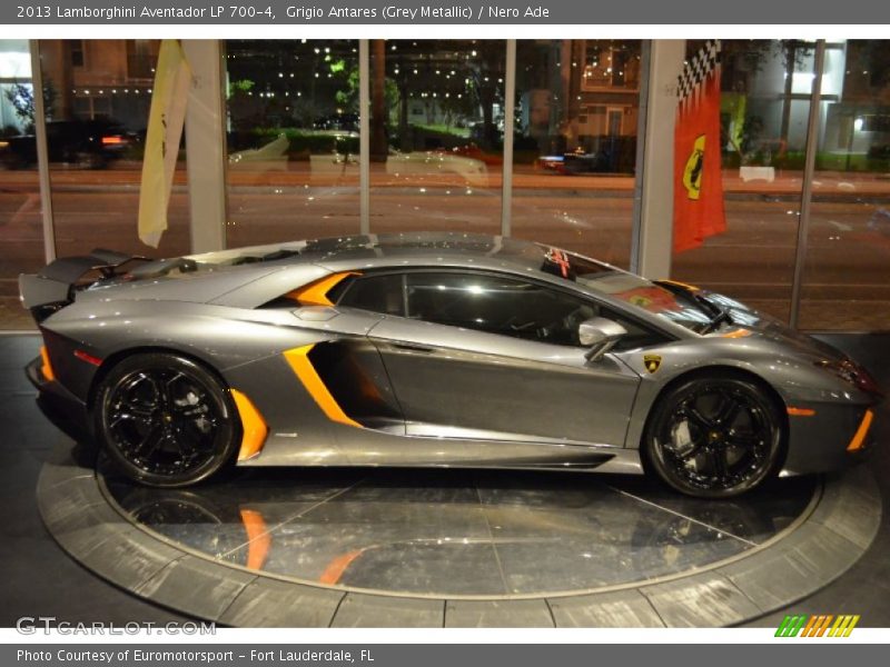 Grigio Antares (Grey Metallic) / Nero Ade 2013 Lamborghini Aventador LP 700-4