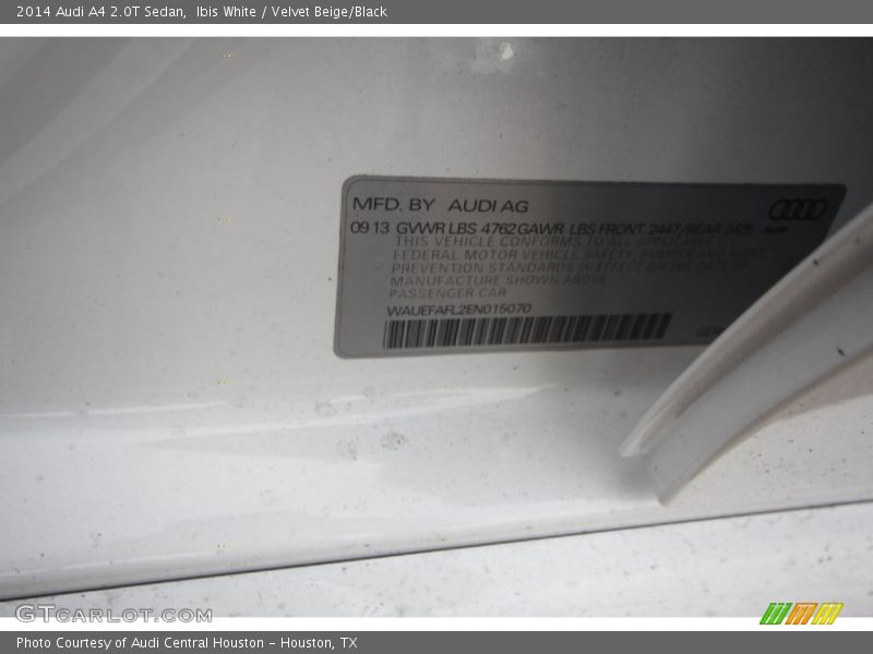 Ibis White / Velvet Beige/Black 2014 Audi A4 2.0T Sedan