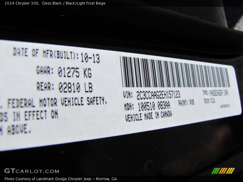 Gloss Black / Black/Light Frost Beige 2014 Chrysler 300