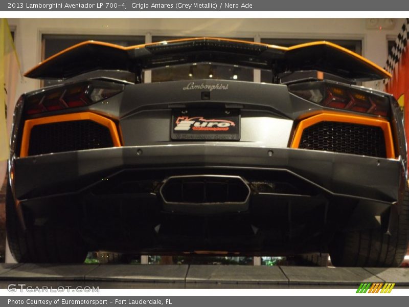 Grigio Antares (Grey Metallic) / Nero Ade 2013 Lamborghini Aventador LP 700-4