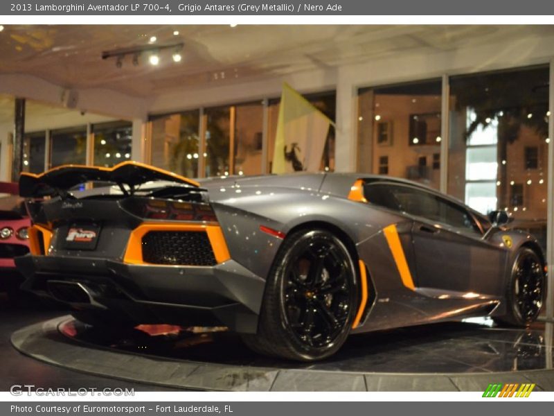 Grigio Antares (Grey Metallic) / Nero Ade 2013 Lamborghini Aventador LP 700-4