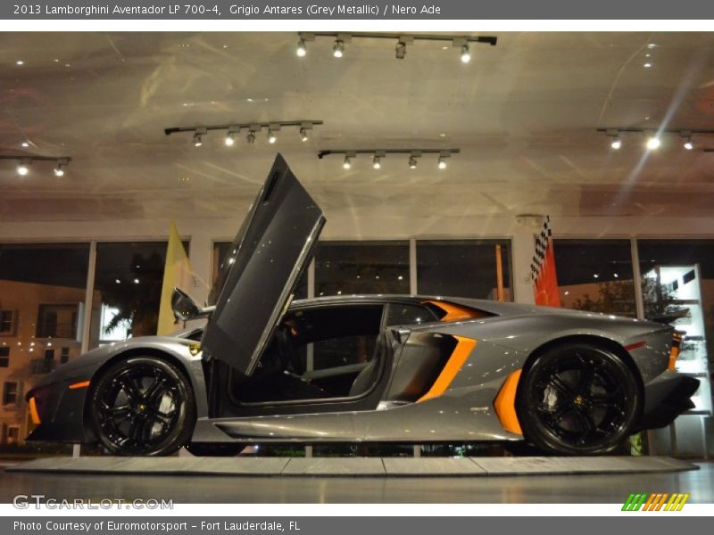 Grigio Antares (Grey Metallic) / Nero Ade 2013 Lamborghini Aventador LP 700-4
