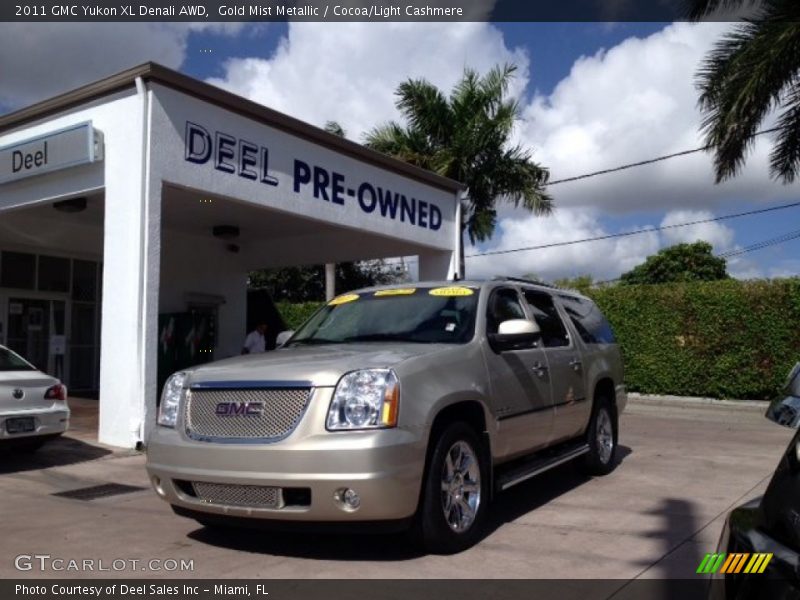 Gold Mist Metallic / Cocoa/Light Cashmere 2011 GMC Yukon XL Denali AWD