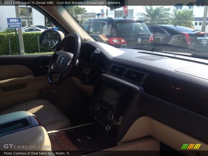 Gold Mist Metallic / Cocoa/Light Cashmere 2011 GMC Yukon XL Denali AWD