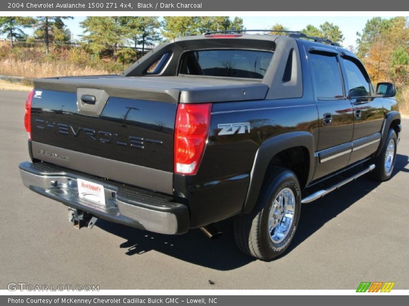 Black / Dark Charcoal 2004 Chevrolet Avalanche 1500 Z71 4x4