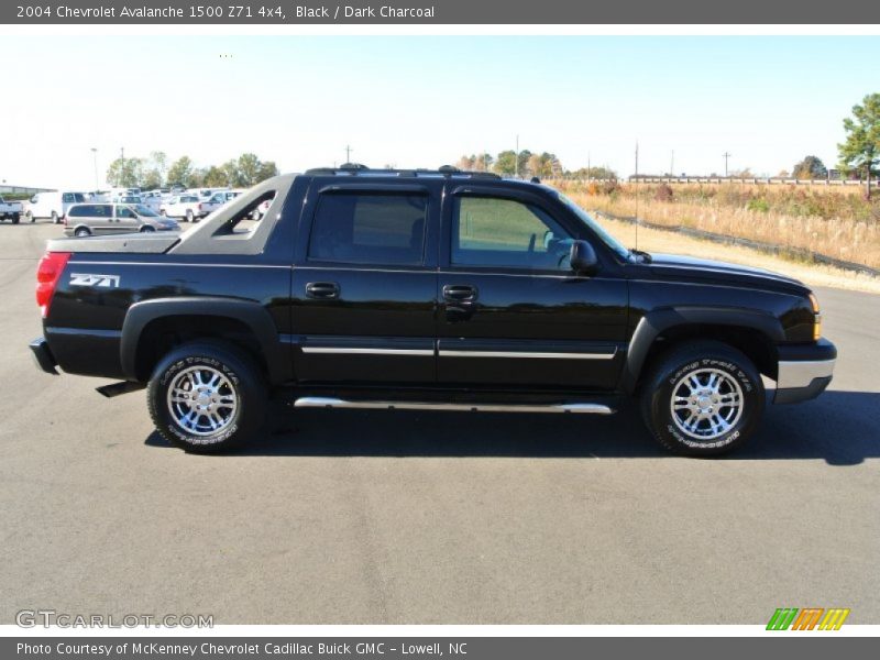 Black / Dark Charcoal 2004 Chevrolet Avalanche 1500 Z71 4x4