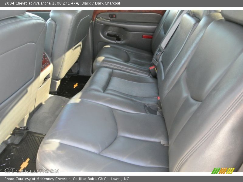 Black / Dark Charcoal 2004 Chevrolet Avalanche 1500 Z71 4x4