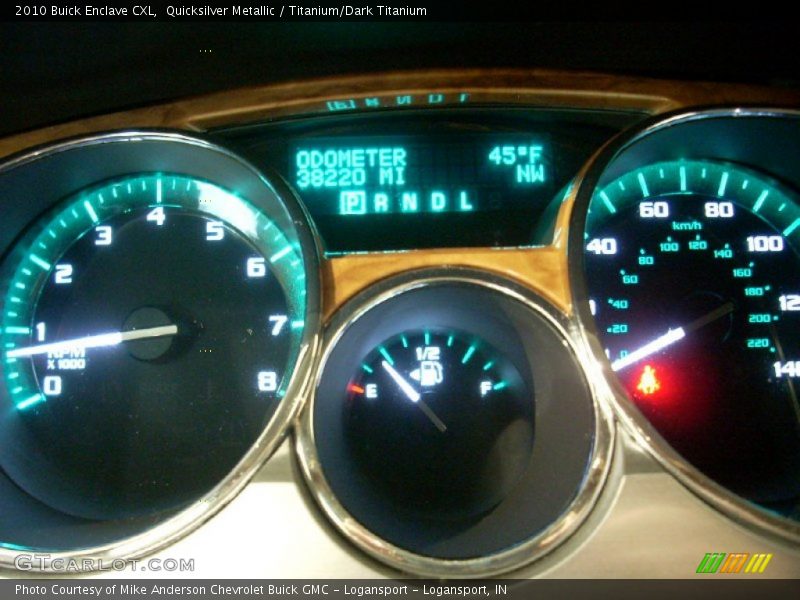 Quicksilver Metallic / Titanium/Dark Titanium 2010 Buick Enclave CXL