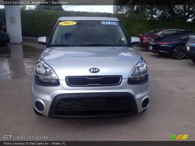 Bright Silver / Black Cloth 2013 Kia Soul 1.6