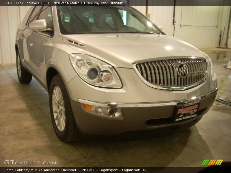 Quicksilver Metallic / Titanium/Dark Titanium 2010 Buick Enclave CXL