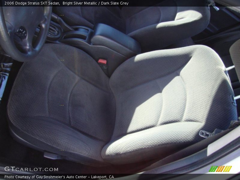 Bright Silver Metallic / Dark Slate Grey 2006 Dodge Stratus SXT Sedan