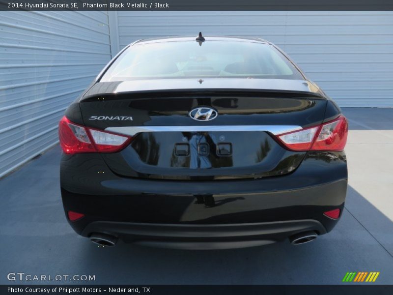 Phantom Black Metallic / Black 2014 Hyundai Sonata SE