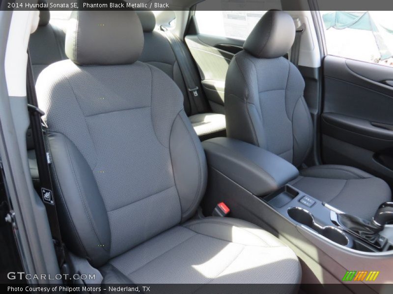 Phantom Black Metallic / Black 2014 Hyundai Sonata SE