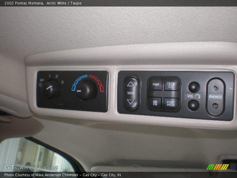 Arctic White / Taupe 2002 Pontiac Montana