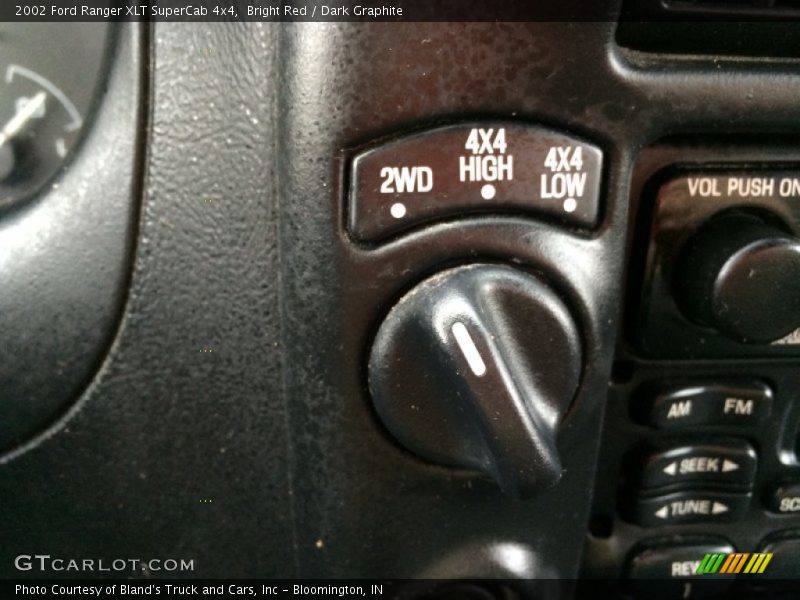 Bright Red / Dark Graphite 2002 Ford Ranger XLT SuperCab 4x4