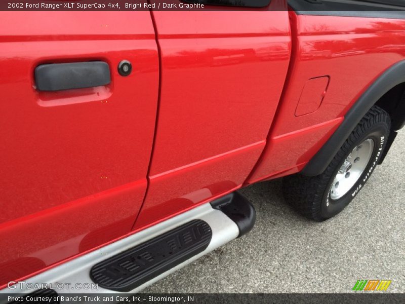 Bright Red / Dark Graphite 2002 Ford Ranger XLT SuperCab 4x4