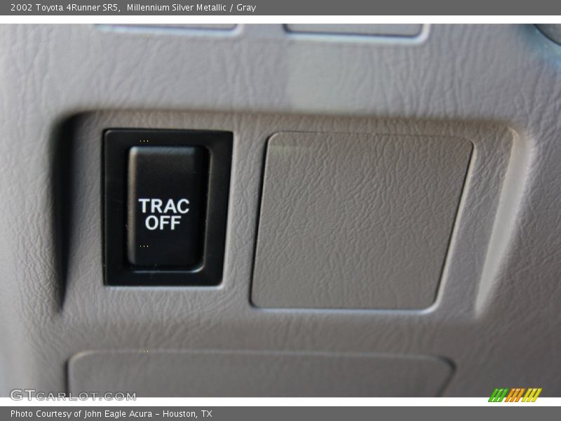 Millennium Silver Metallic / Gray 2002 Toyota 4Runner SR5