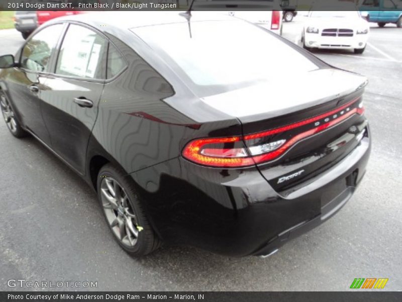 Pitch Black / Black/Light Tungsten 2014 Dodge Dart SXT