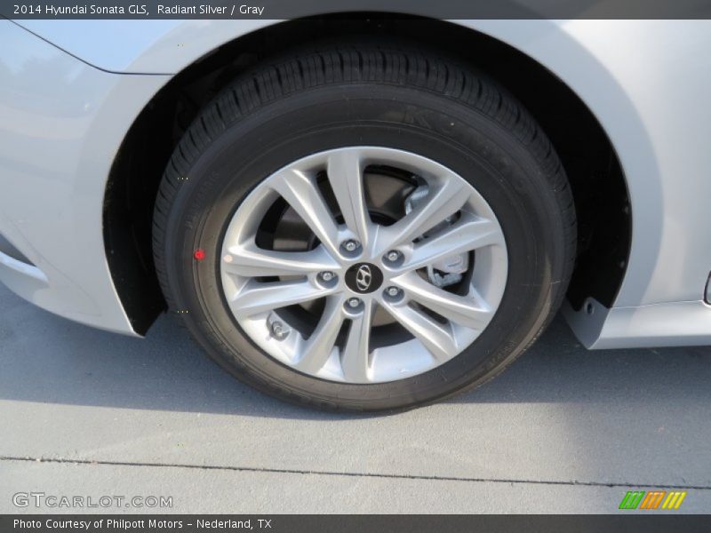 Radiant Silver / Gray 2014 Hyundai Sonata GLS