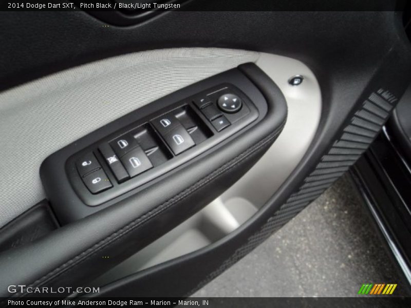 Pitch Black / Black/Light Tungsten 2014 Dodge Dart SXT