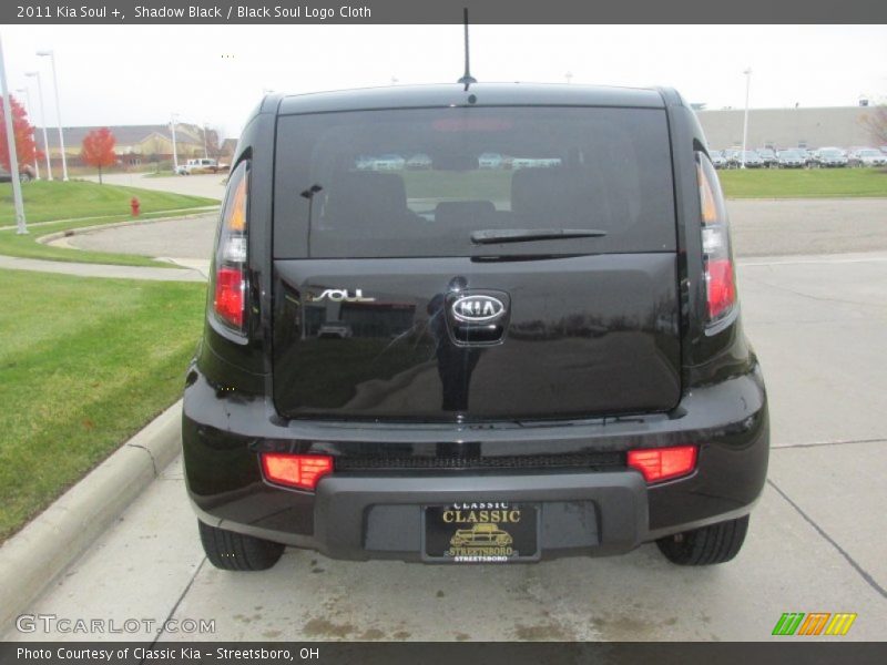 Shadow Black / Black Soul Logo Cloth 2011 Kia Soul +