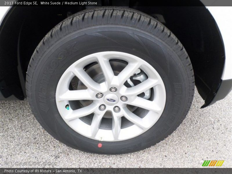White Suede / Medium Light Stone 2013 Ford Edge SE