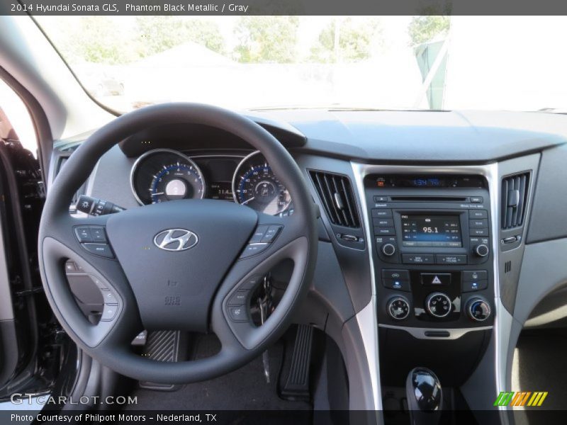 Phantom Black Metallic / Gray 2014 Hyundai Sonata GLS