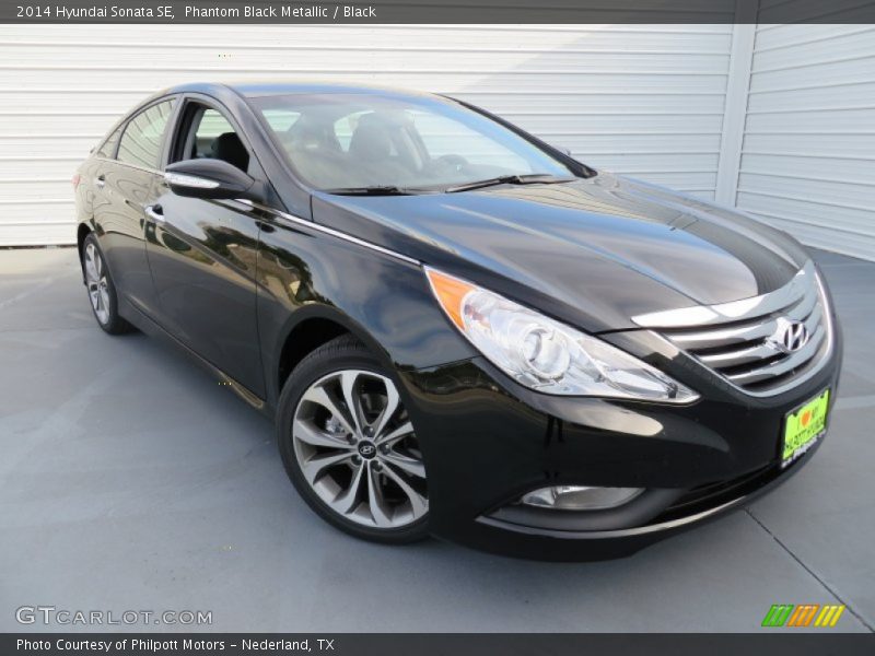 Phantom Black Metallic / Black 2014 Hyundai Sonata SE