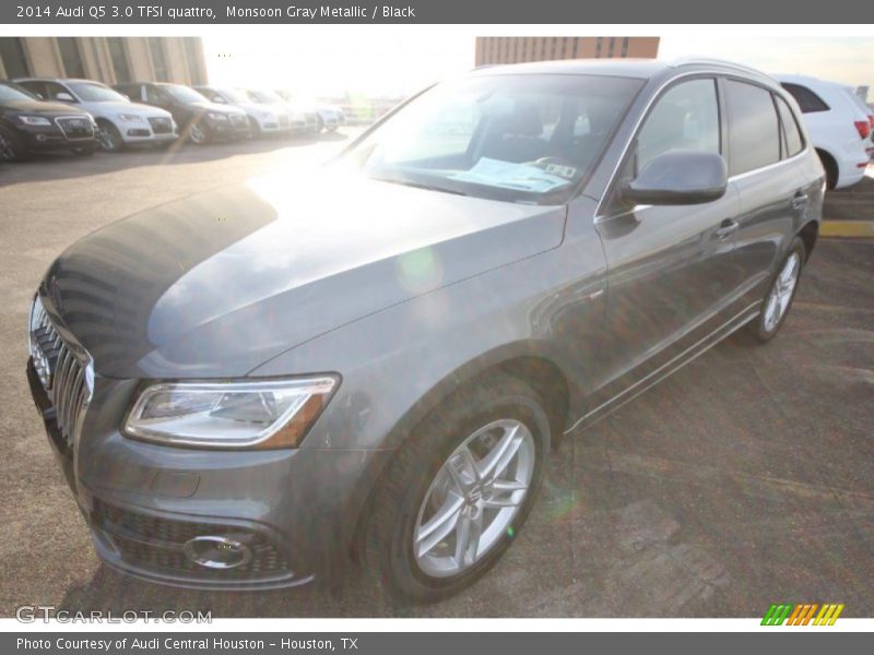 Monsoon Gray Metallic / Black 2014 Audi Q5 3.0 TFSI quattro
