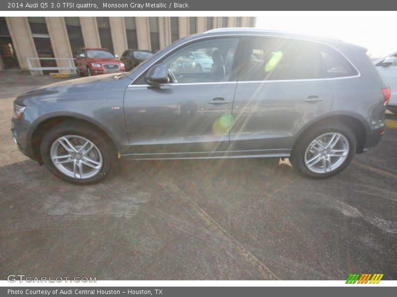 Monsoon Gray Metallic / Black 2014 Audi Q5 3.0 TFSI quattro