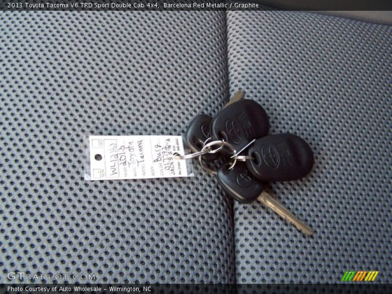 Barcelona Red Metallic / Graphite 2013 Toyota Tacoma V6 TRD Sport Double Cab 4x4