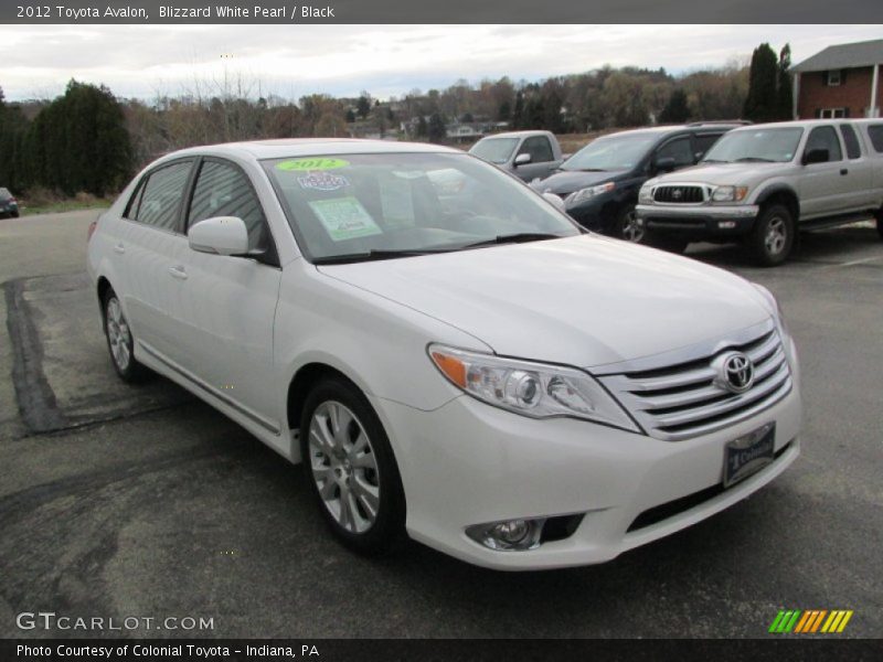 Blizzard White Pearl / Black 2012 Toyota Avalon
