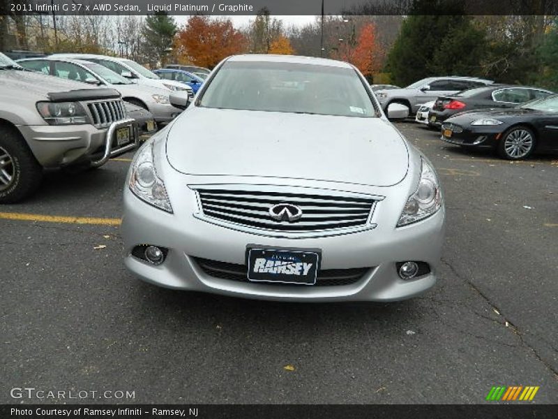 Liquid Platinum / Graphite 2011 Infiniti G 37 x AWD Sedan