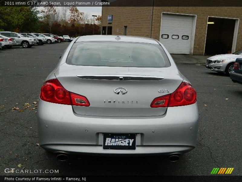 Liquid Platinum / Graphite 2011 Infiniti G 37 x AWD Sedan