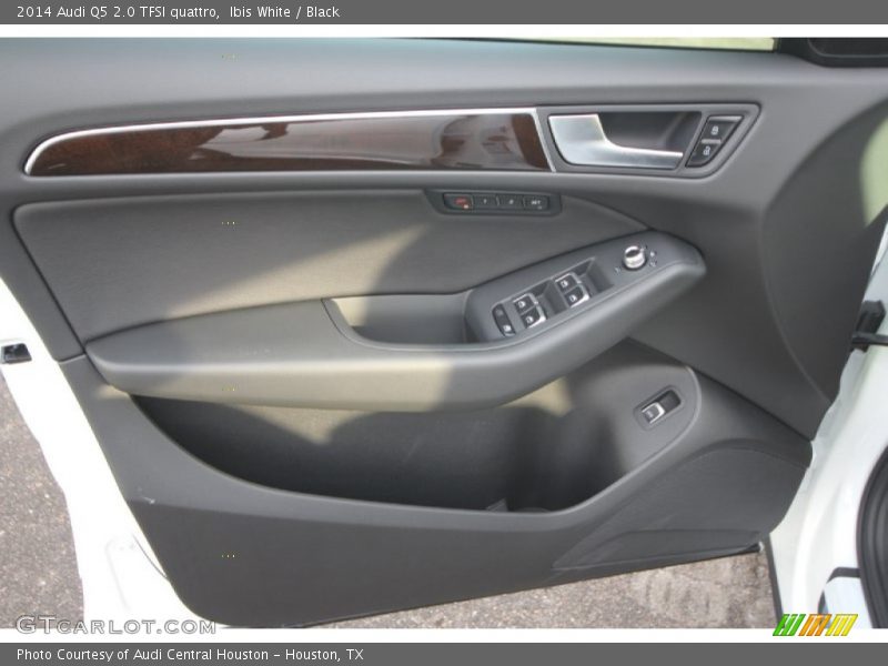 Ibis White / Black 2014 Audi Q5 2.0 TFSI quattro