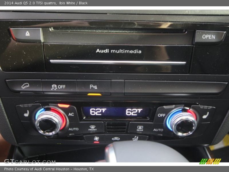 Ibis White / Black 2014 Audi Q5 2.0 TFSI quattro