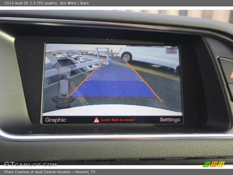 Ibis White / Black 2014 Audi Q5 2.0 TFSI quattro