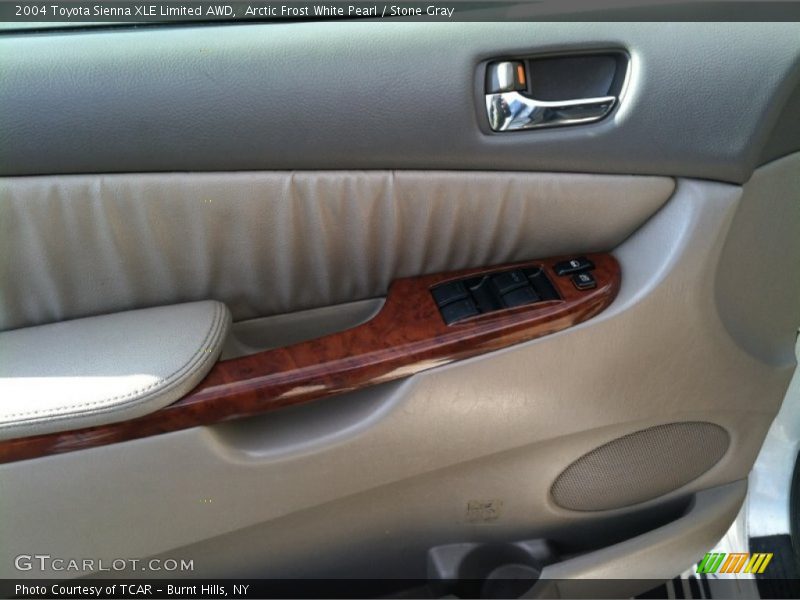 Arctic Frost White Pearl / Stone Gray 2004 Toyota Sienna XLE Limited AWD