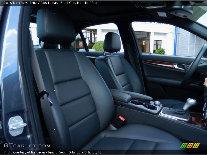 Front Seat of 2010 C 300 Luxury