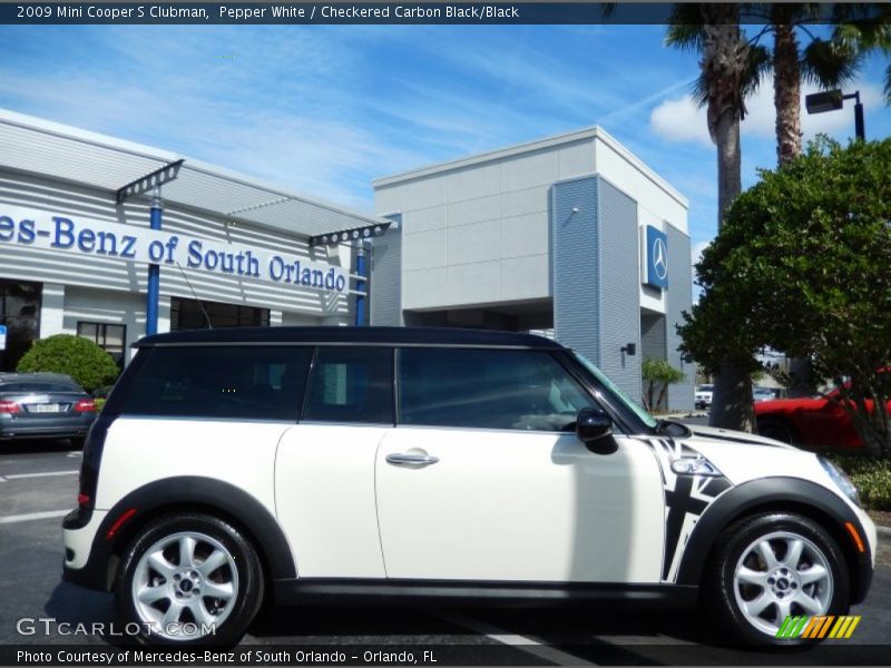 Pepper White / Checkered Carbon Black/Black 2009 Mini Cooper S Clubman
