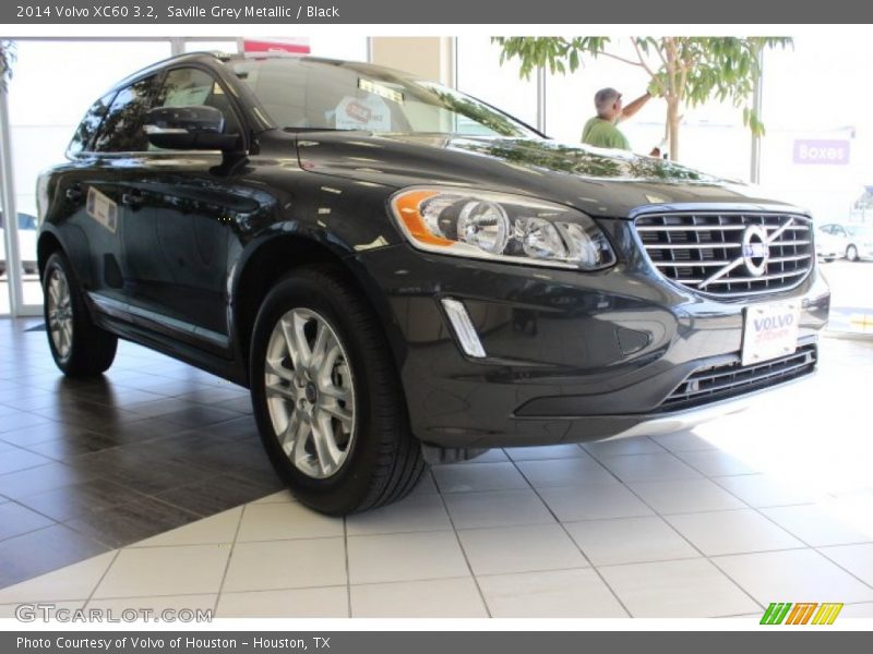 Saville Grey Metallic / Black 2014 Volvo XC60 3.2