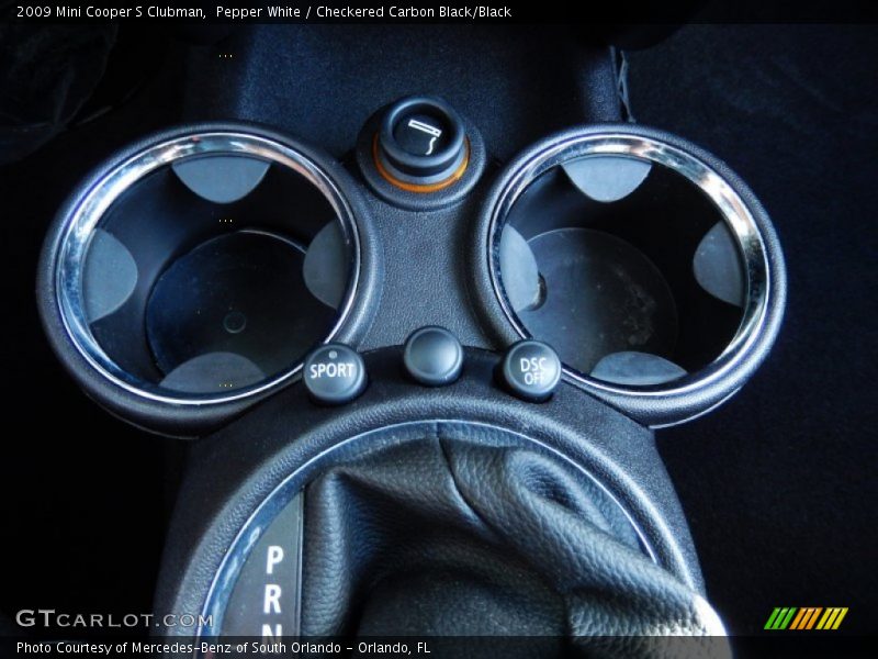 Pepper White / Checkered Carbon Black/Black 2009 Mini Cooper S Clubman