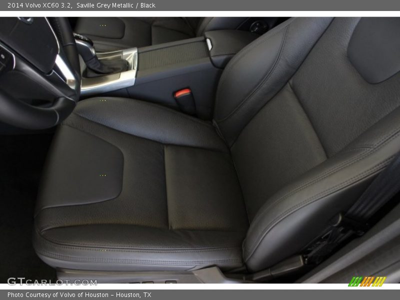 Saville Grey Metallic / Black 2014 Volvo XC60 3.2