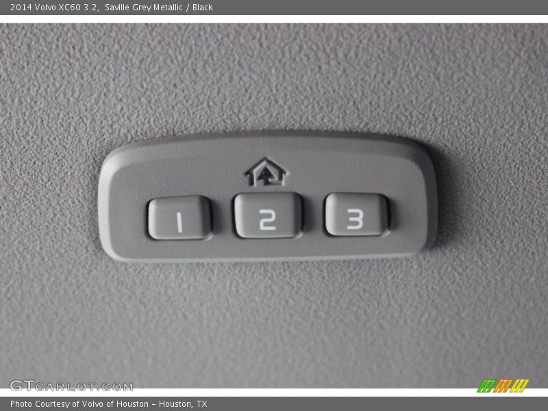 Saville Grey Metallic / Black 2014 Volvo XC60 3.2