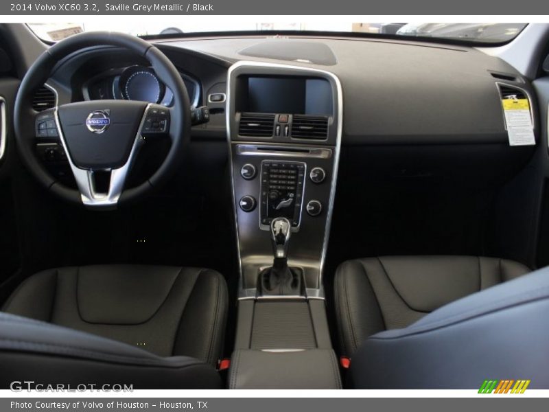 Saville Grey Metallic / Black 2014 Volvo XC60 3.2